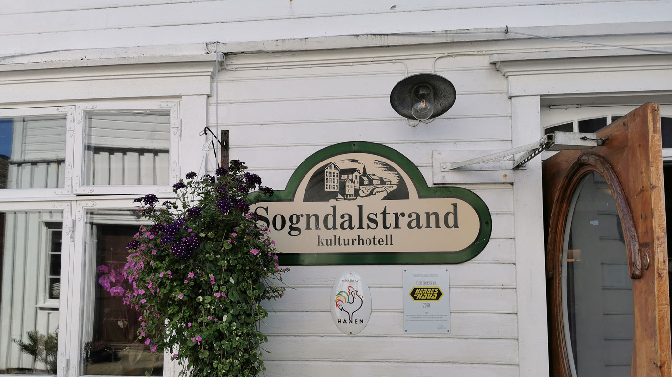 Sokndal-sogndalstrand-village-ocean-roadtrip-relax-must-see-norway-hotel-1366x768